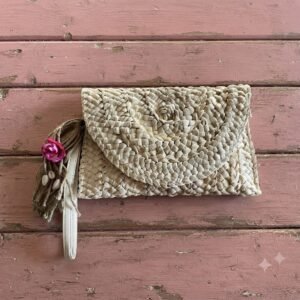 clutch rústica de búzios e flor