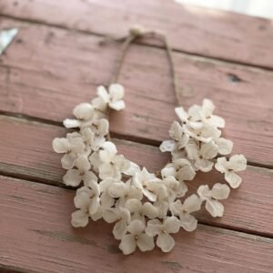 colar flores de amalfi